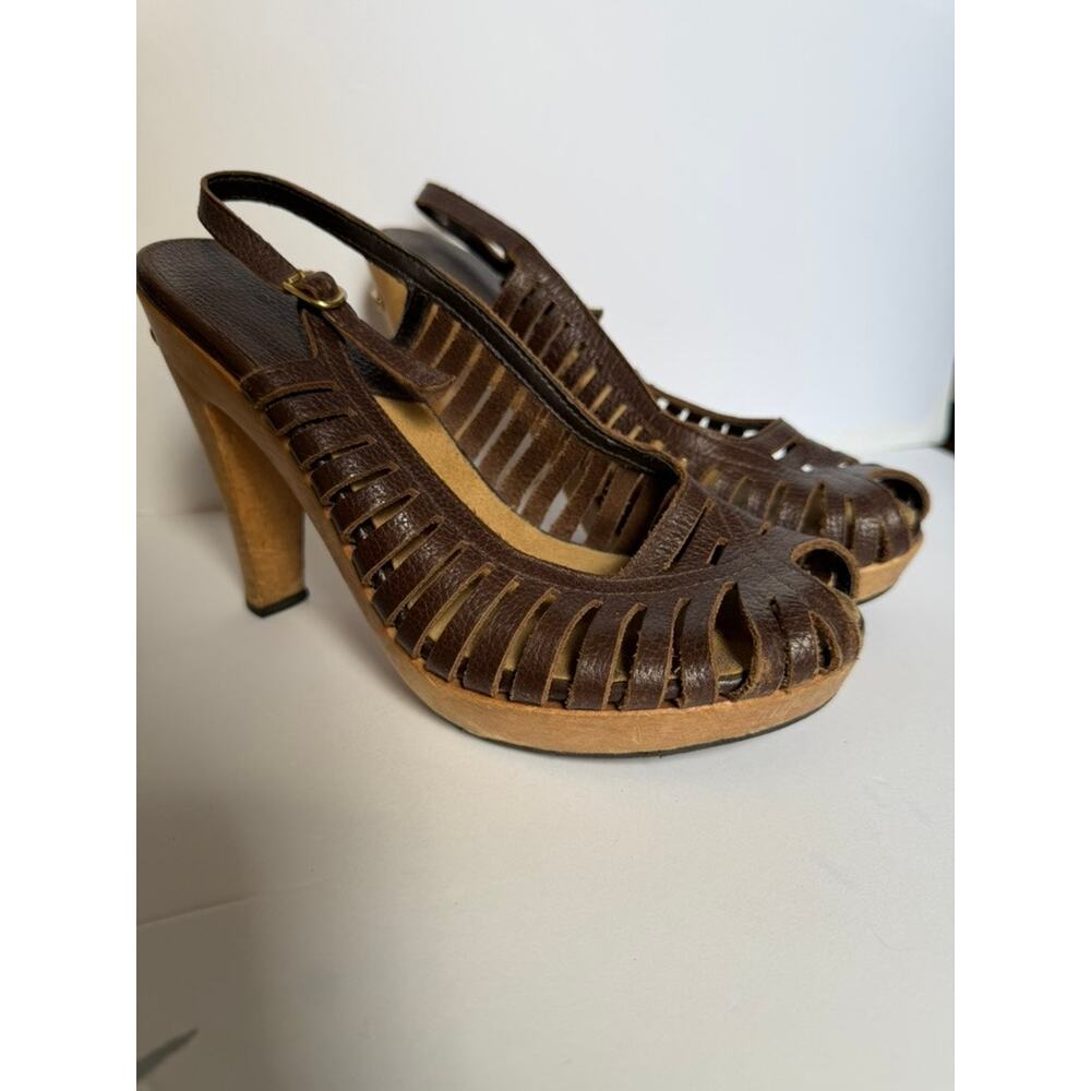 Michael Kors Brown Leather Wooden Platform Peep Toe Heels Size 7